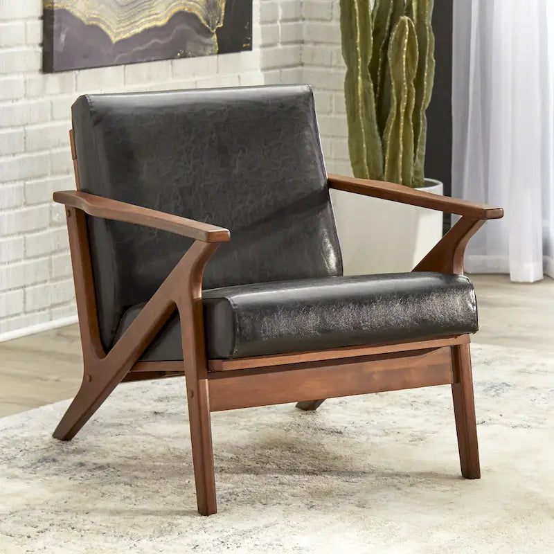 Poltrona decorativa moderna di metà secolo con struttura in legno di rubberwood, pelle vegana e bouclé