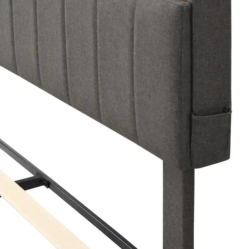 Letto a piattaforma imbottito Queen Size