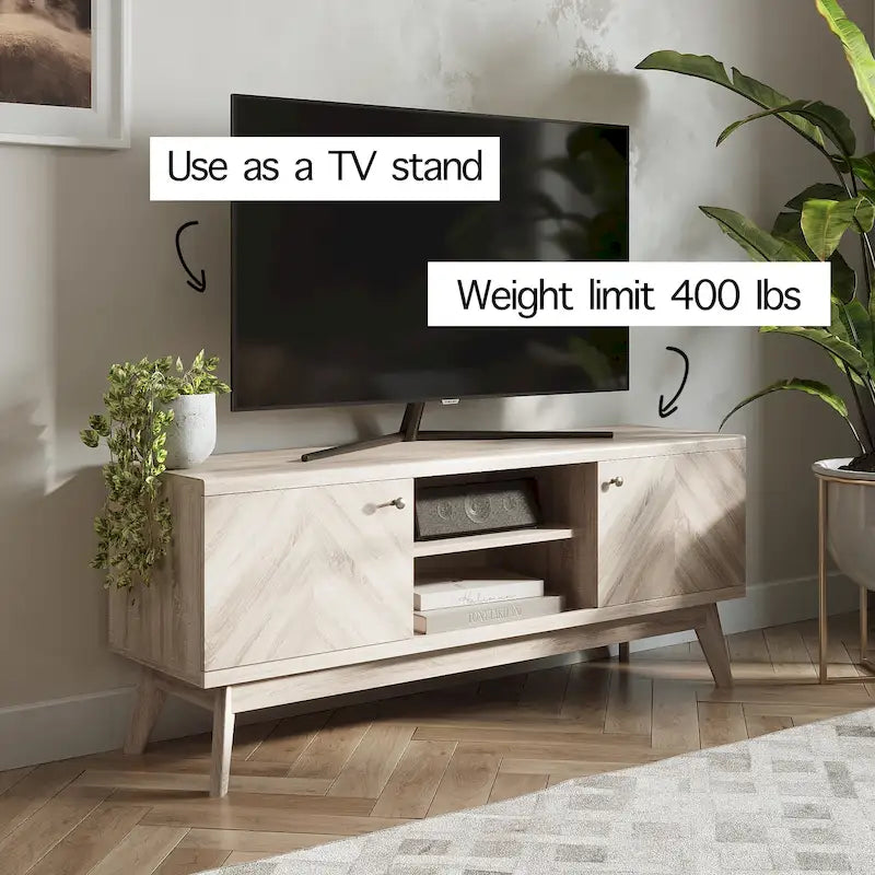 Mobile TV a spina di pesce con gambe in legno e ripiani aperti, beige