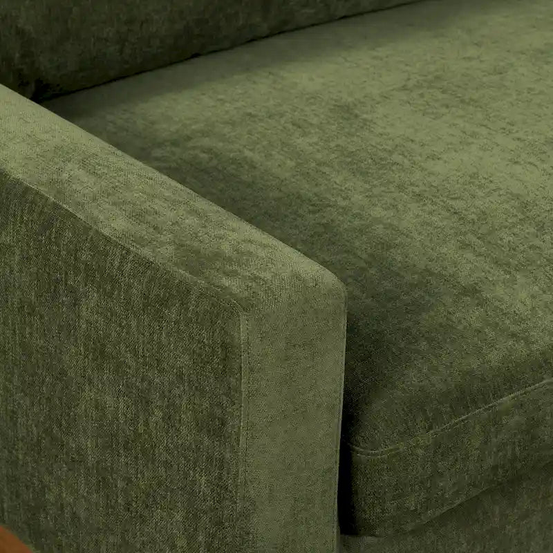 Divano da 90" in velluto verde effetto vissuto con gambe in legno di gomma e cuscini in piuma e piumino
